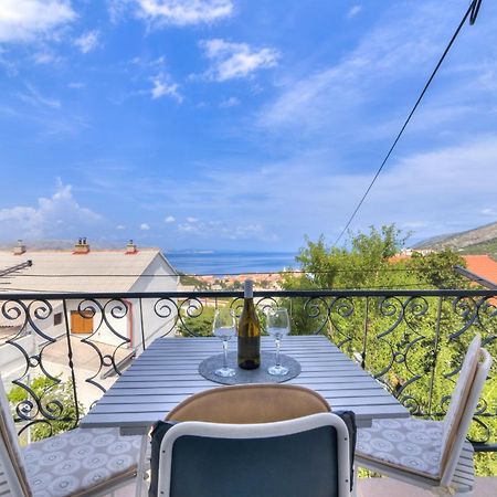 Apartman Sunce 塞尼 外观 照片