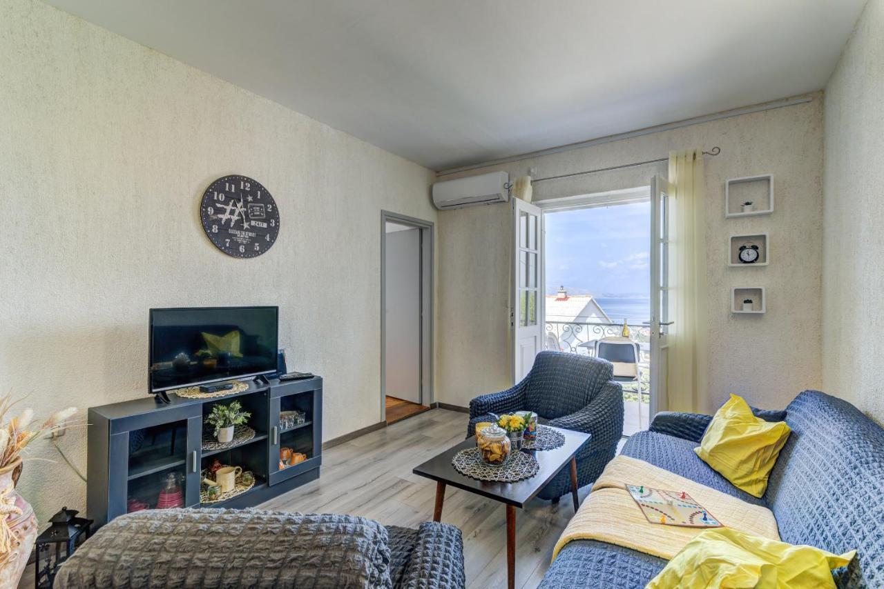 Apartman Sunce 塞尼 外观 照片