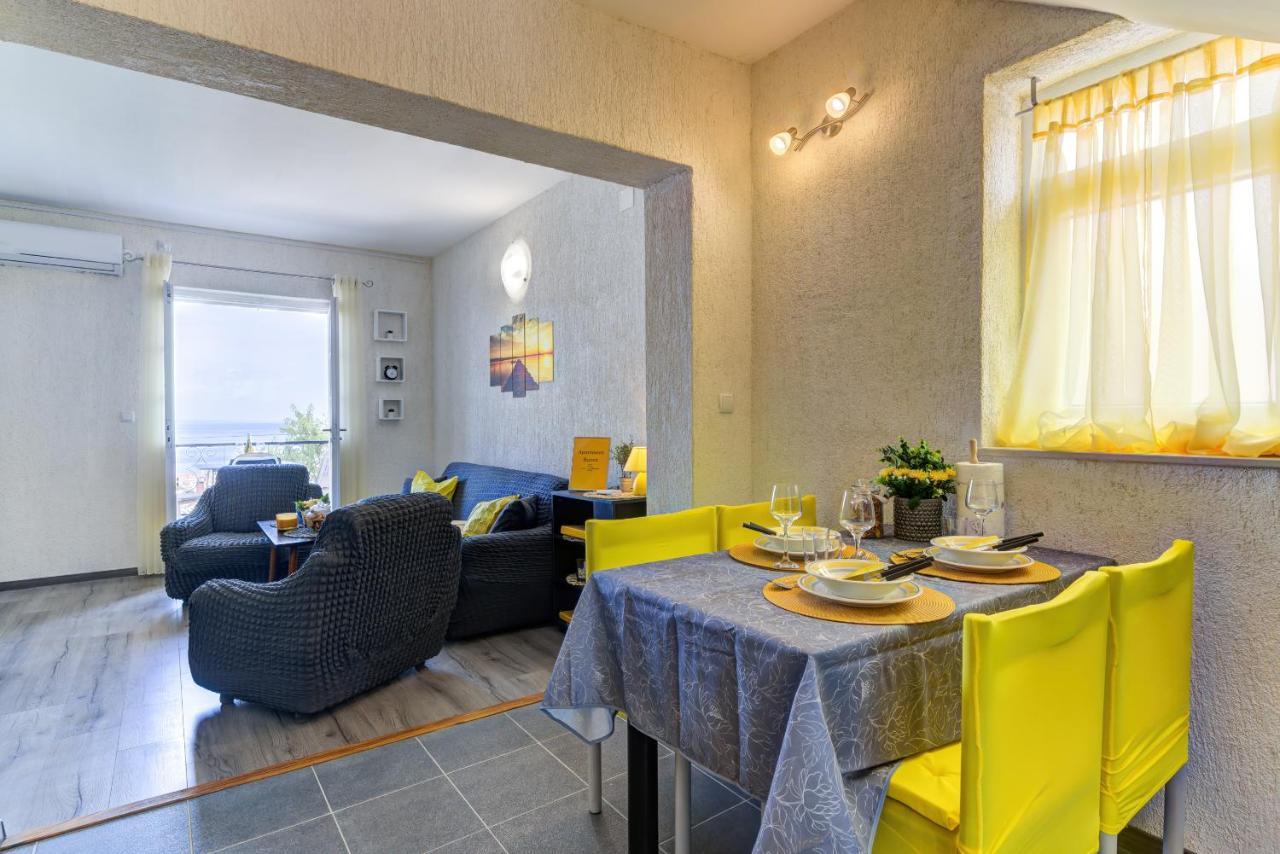 Apartman Sunce 塞尼 外观 照片